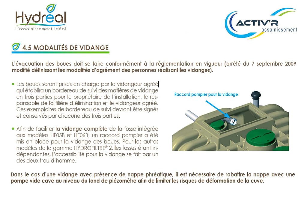 Entretien et vidange d'une fosse toutes eaux avec préfiltre incorporé.